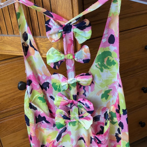 Colorful v neck sleeveless tank, size XS - Picture 3 of 4